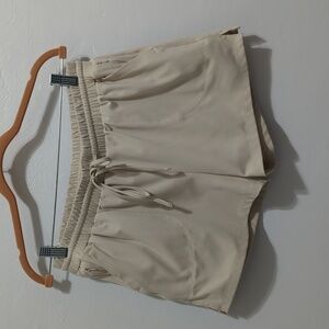 Cynthia Rowley Cream Shorts Size Medium